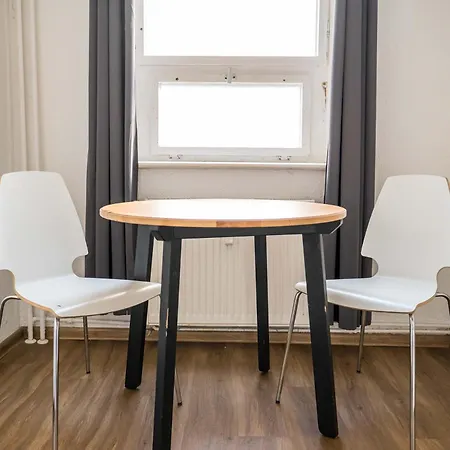 Stylish In Convinient Location