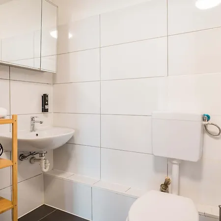 דירה Stylish In Convinient Location *