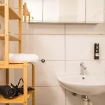 Apartment Stylish In Convinient Location