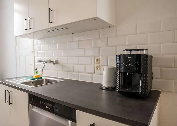 Stylish In Convinient Location *