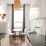 Stylish In Convinient Location * Berlim